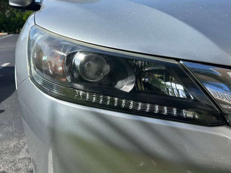 JR Headlight Restoration FL
