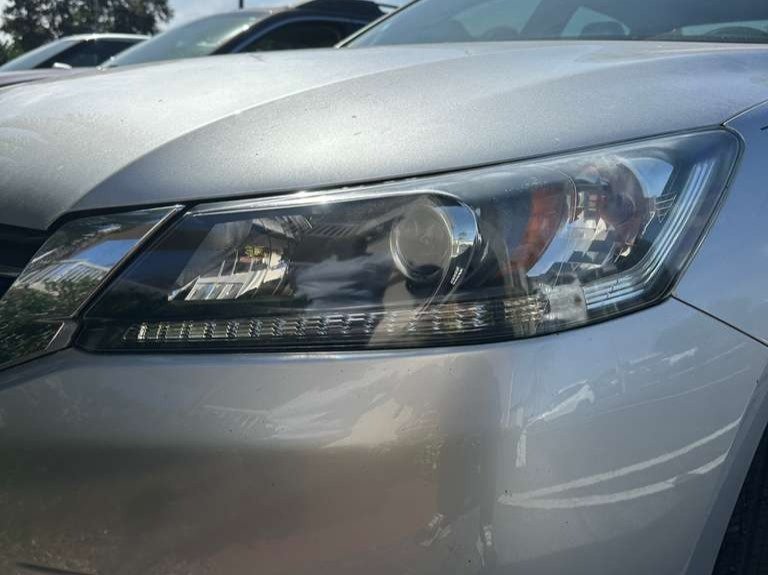 JR Headlight Restoration FL