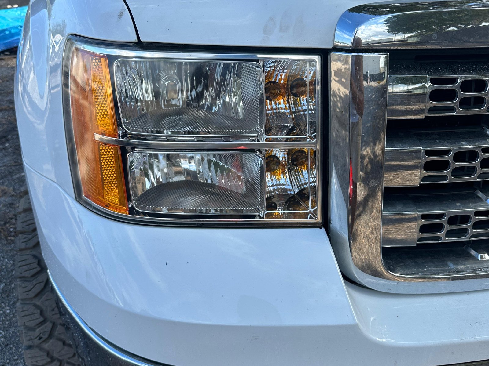 JR Headlight Restoration FL