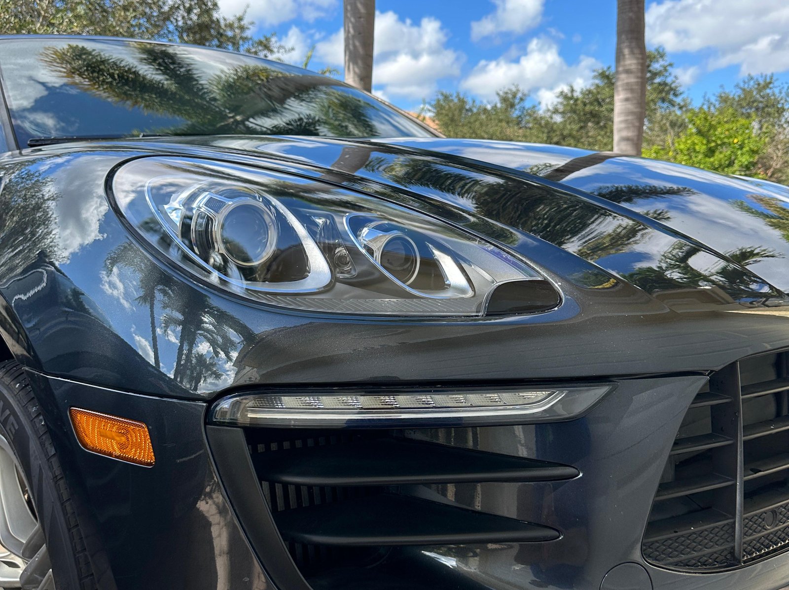 JR Headlight Restoration FL